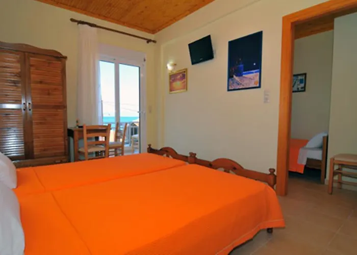 Sikoudis Gorgona Beach Daire Skala Rachoni (Thasos)